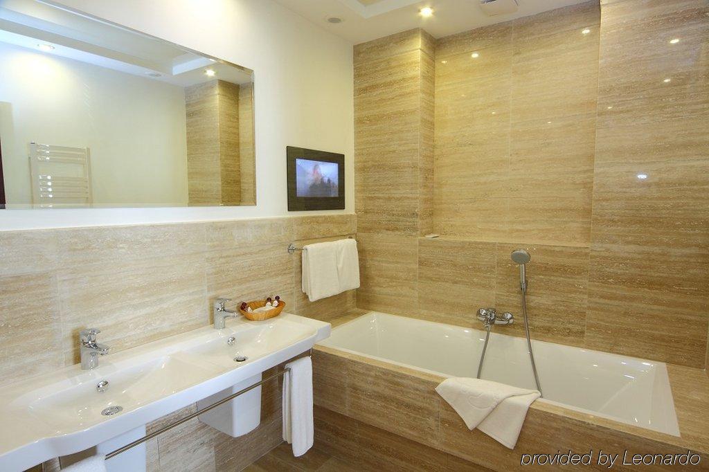 Delice Hotel Lviv Quarto foto