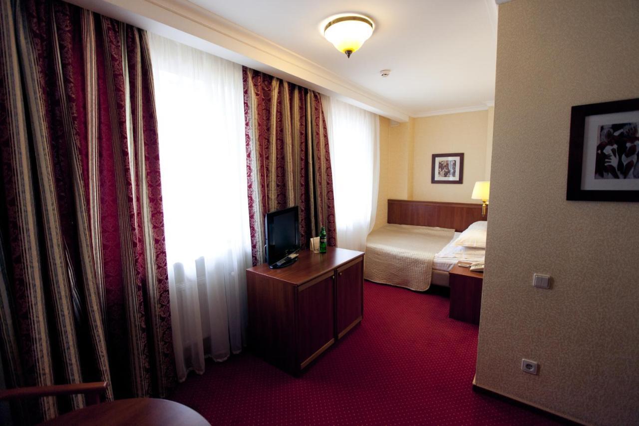 Delice Hotel Lviv Quarto foto